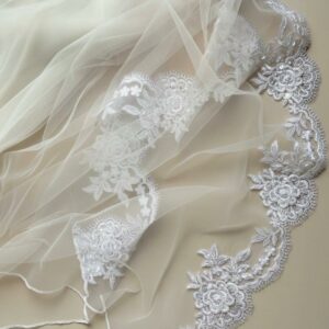 Voile Chantilly Blanc - Long